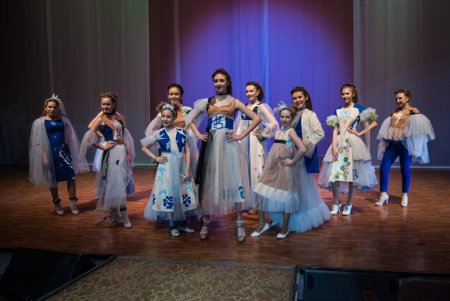 23 апреля 2017 года в Кунгуре прошел VIII фестиваль детской и молодежной моды «Апрельский подиум»
