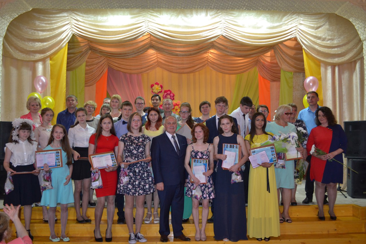 Торжественный прием главы Кунгурского района в честь лучших выпускников прошел в п. Комсомольский