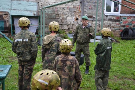 Военно-спортивная игра «Один день в армии» прошла в Кунгуре