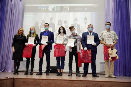 В Кунгуре лучшие студенты года получили премию Татьяны Высоцкой